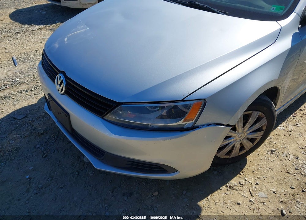 2013 VOLKSWAGEN JETTA VIN: 3VW2K7AJXDM259131