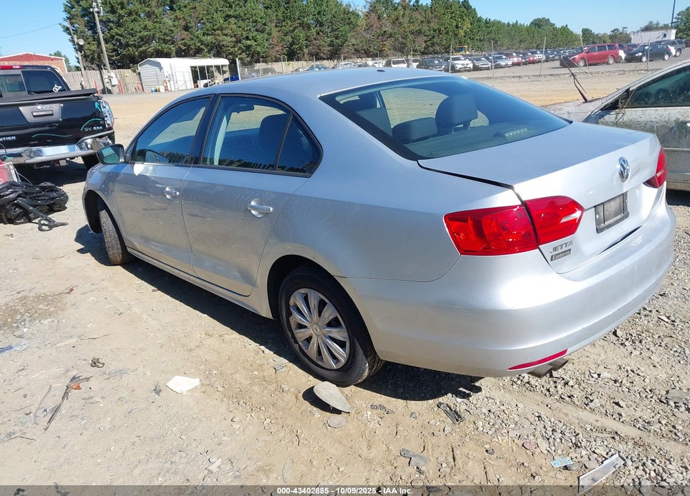 2013 VOLKSWAGEN JETTA VIN: 3VW2K7AJXDM259131