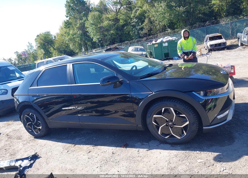 2022 HYUNDAI IONIQ 5 VIN: KM8KM4AE2NU052725