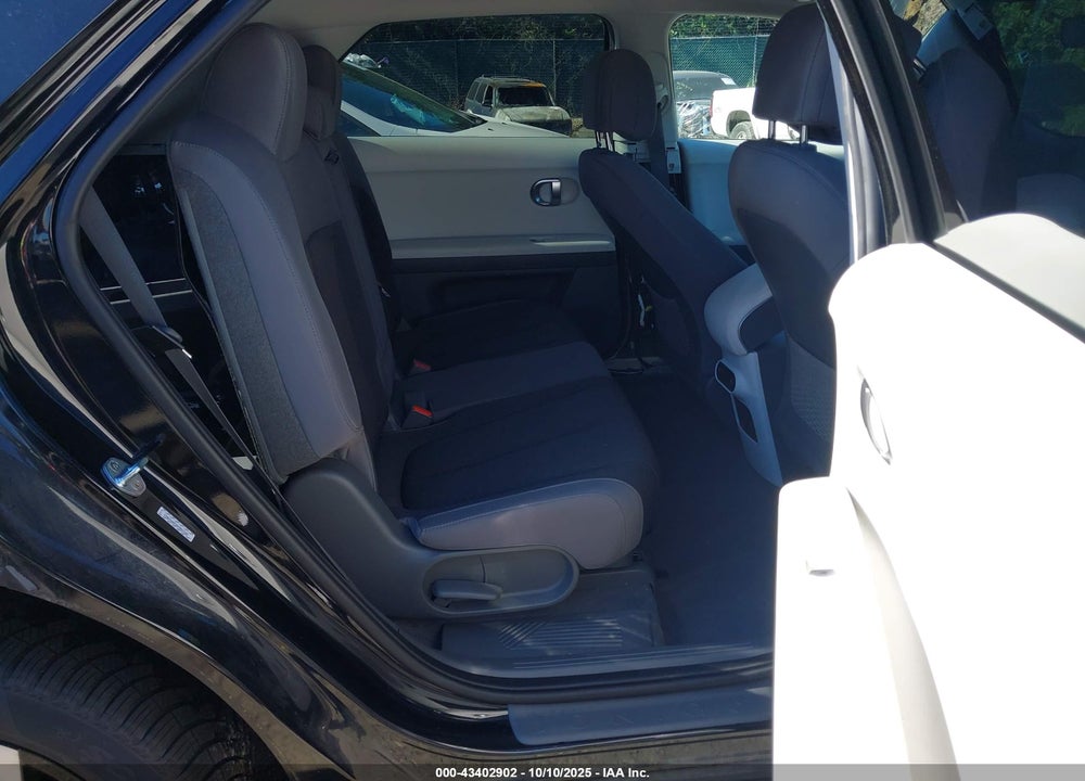 2022 HYUNDAI IONIQ 5 VIN: KM8KM4AE2NU052725