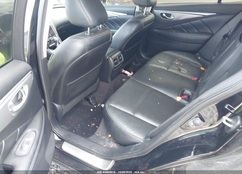 2015 INFINITI Q50 VIN: JN1BV7AR1FM392958
