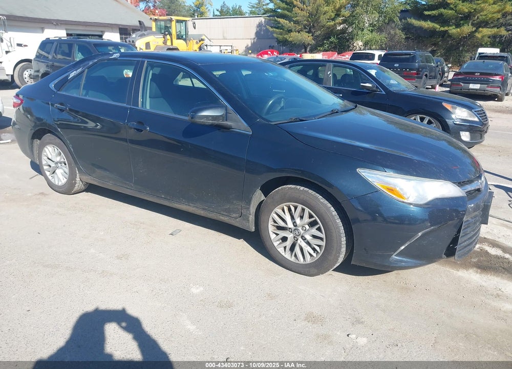 2017 TOYOTA CAMRY LE VIN: 4T1BF1FKXHU650587
