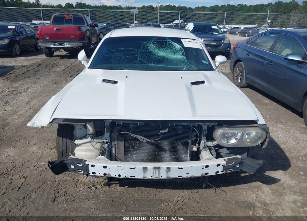 2014 DODGE CHALLENGER VIN: 2C3CDYAG0EH251037