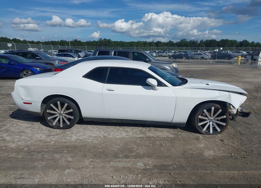 2014 DODGE CHALLENGER VIN: 2C3CDYAG0EH251037
