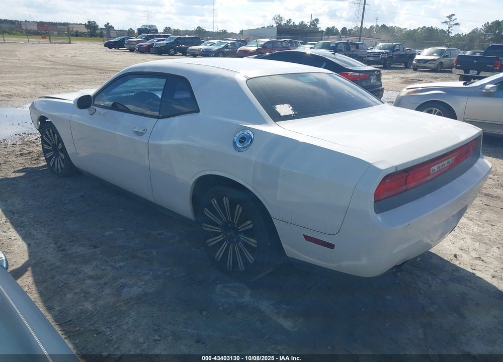 2014 DODGE CHALLENGER VIN: 2C3CDYAG0EH251037