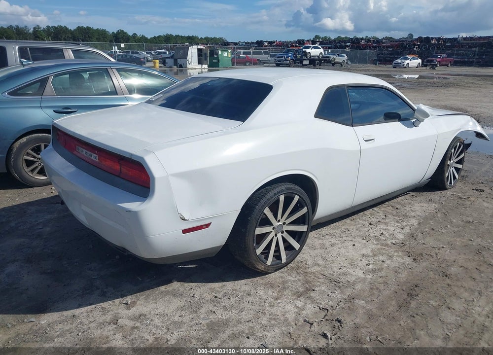 2014 DODGE CHALLENGER VIN: 2C3CDYAG0EH251037
