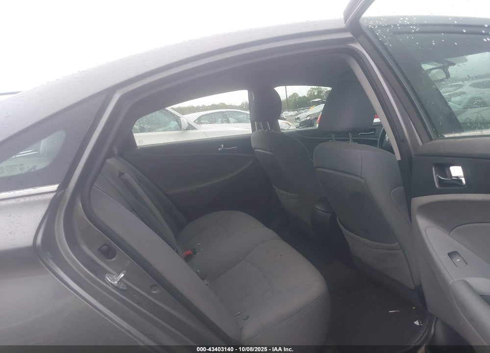 2013 HYUNDAI SONATA GLS VIN: 5NPEB4AC7DH761004