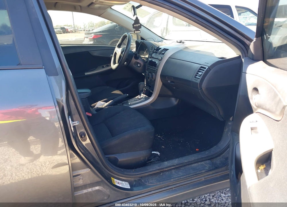 2011 TOYOTA COROLLA VIN: 2T1BU4EE8BC618507