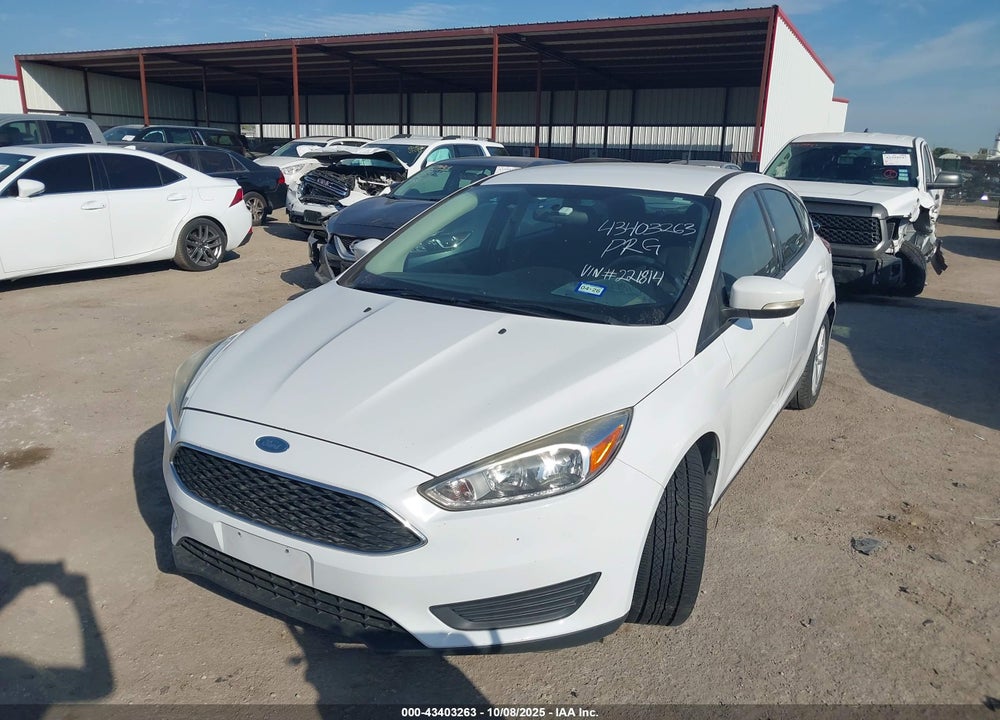 2016 FORD FOCUS SE VIN: 1FADP3K21GL221814