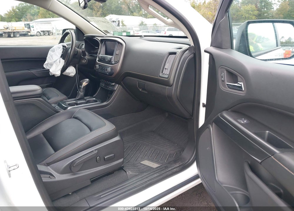 2022 GMC CANYON 4WD SHORT BOX AT4 - LEATHER VIN: 1GTG6FEN6N1263017