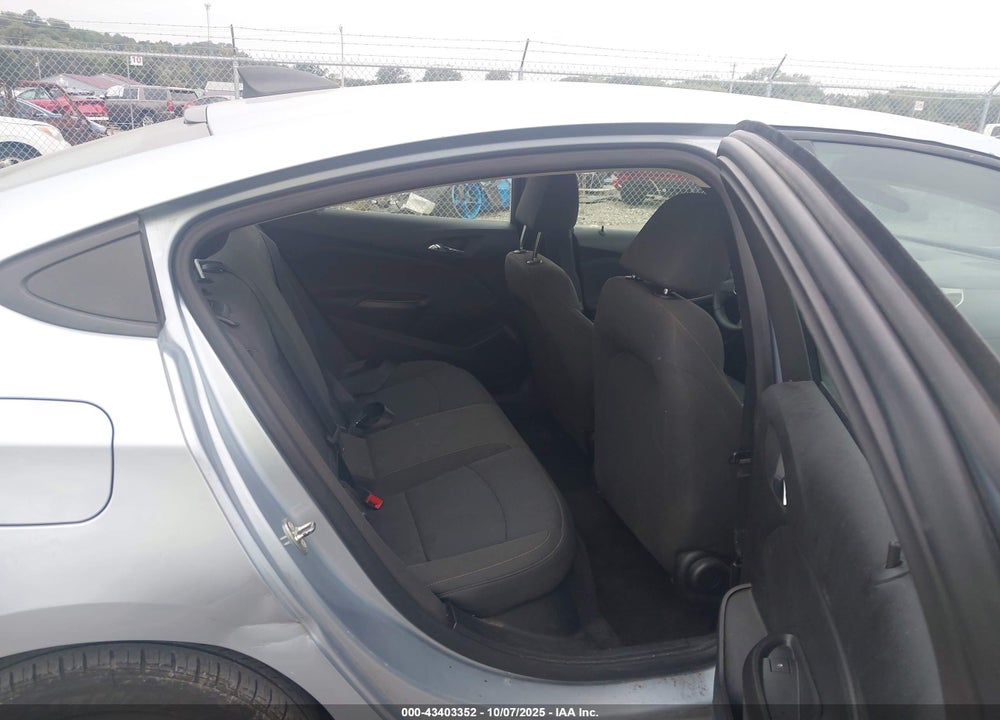 2018 CHEVROLET CRUZE LS AUTO VIN: 1G1BC5SM3J7207464