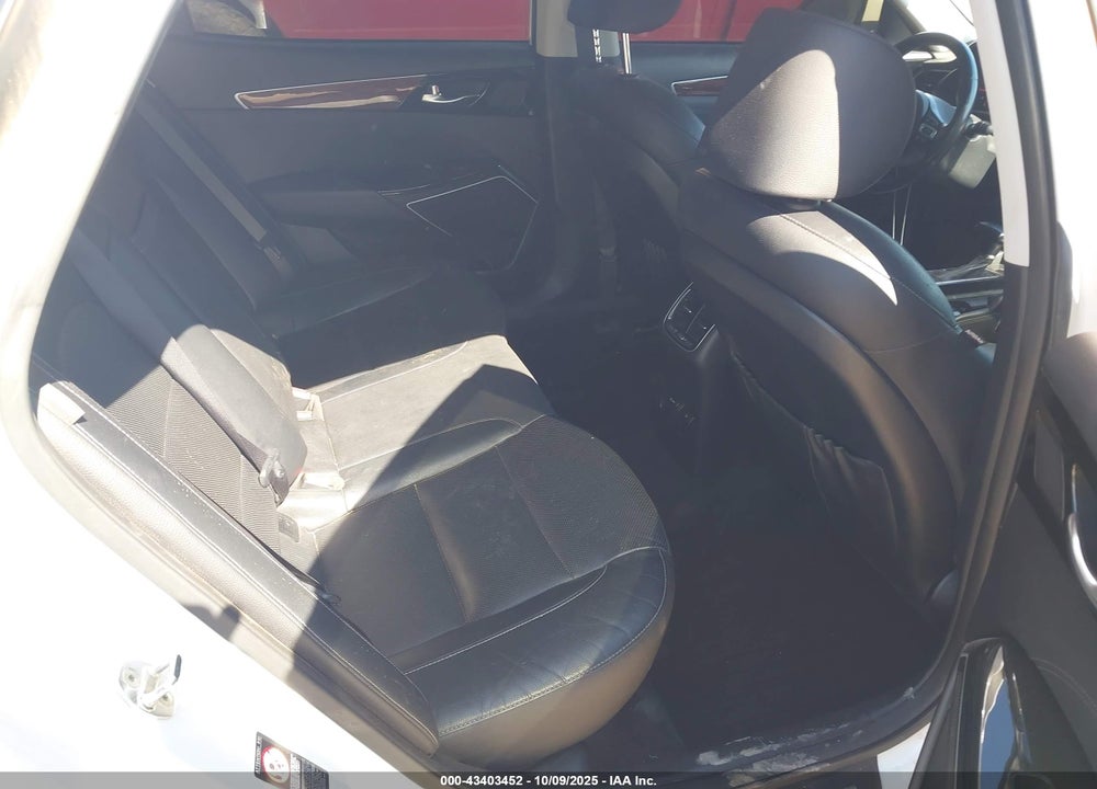 2019 KIA CADENZA VIN: KNALC4J15K5164575