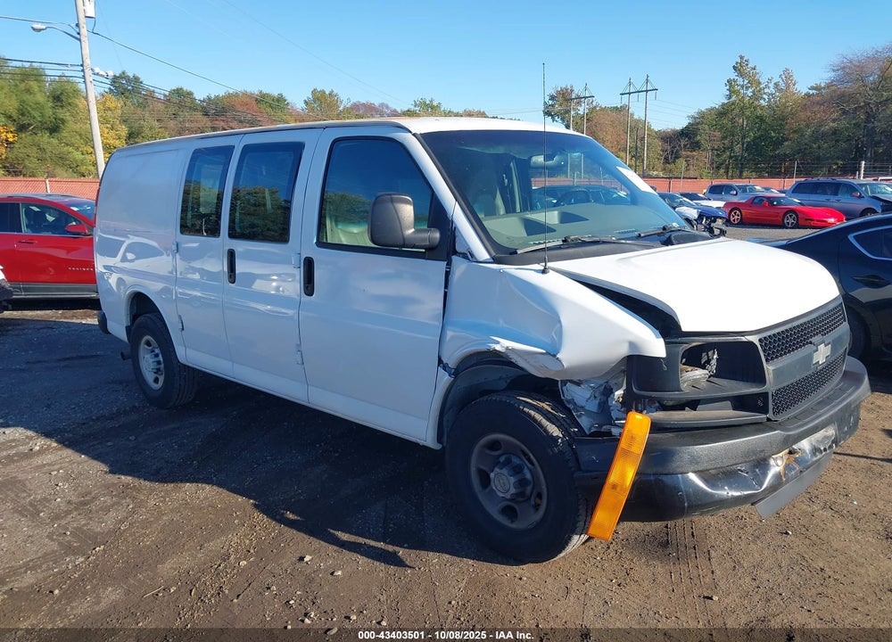 2007 CHEVROLET EXPRESS WORK VAN VIN: 1GCHG35U471229524