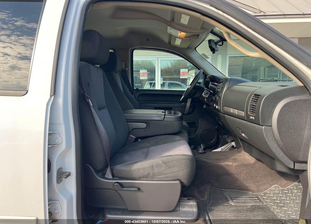 2013 CHEVROLET SILVERADO 1500 VIN: 3GCPKSE74DG250241