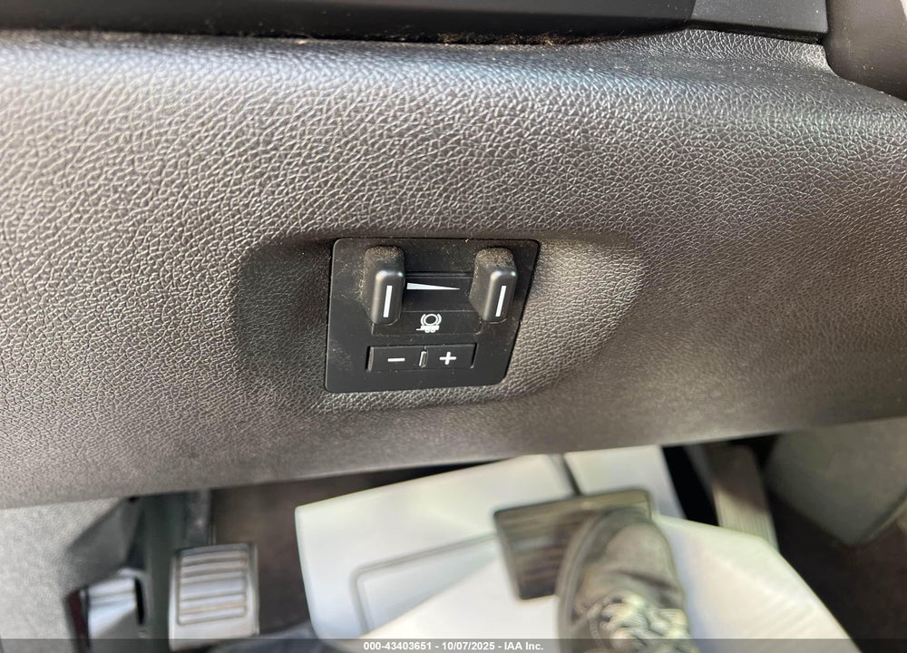 2013 CHEVROLET SILVERADO 1500 VIN: 3GCPKSE74DG250241