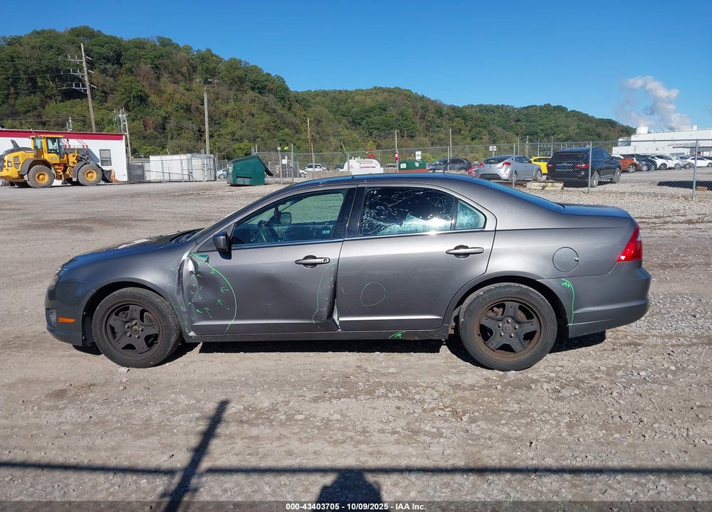 2011 FORD FUSION VIN: 3FAHP0HGXBR232047