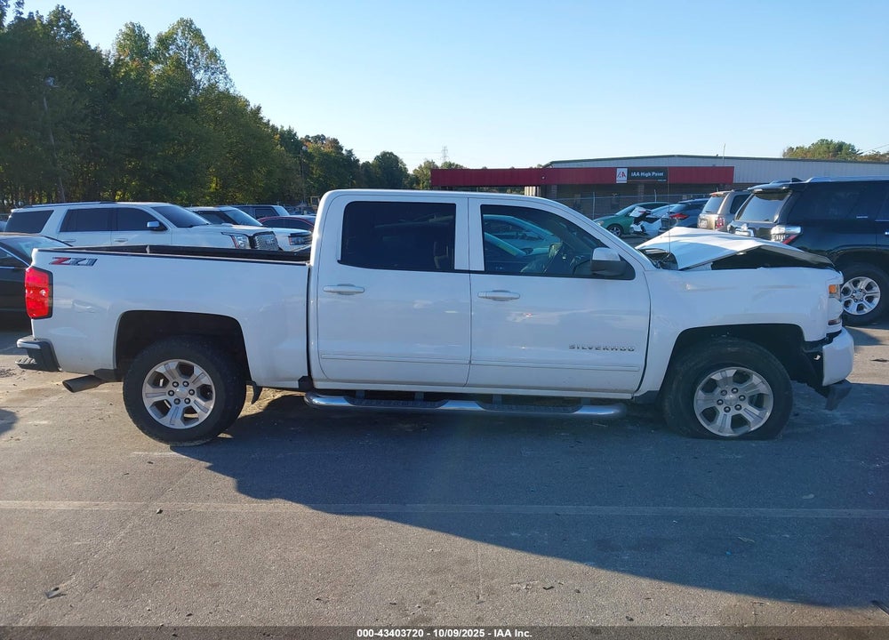 2018 CHEVROLET SILVERADO 1500 2LT VIN: 3GCUKRECXJG319972