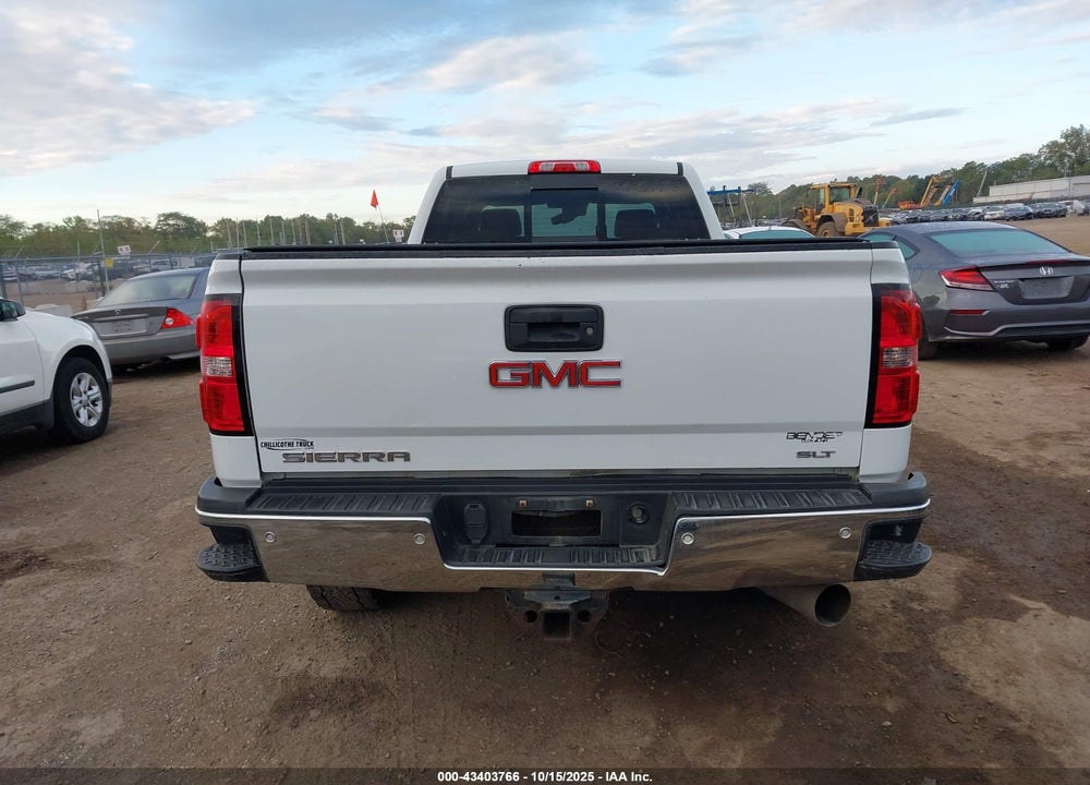 2017 GMC SIERRA 3500HD SLT VIN: 1GT42XEY0HF137872