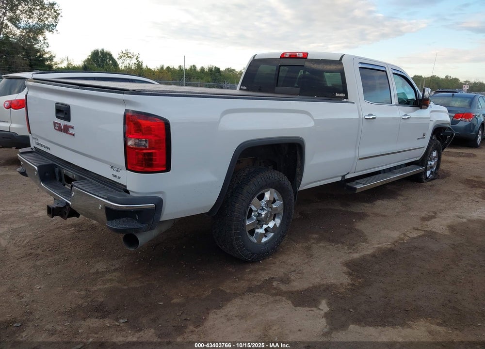 2017 GMC SIERRA 3500HD SLT VIN: 1GT42XEY0HF137872