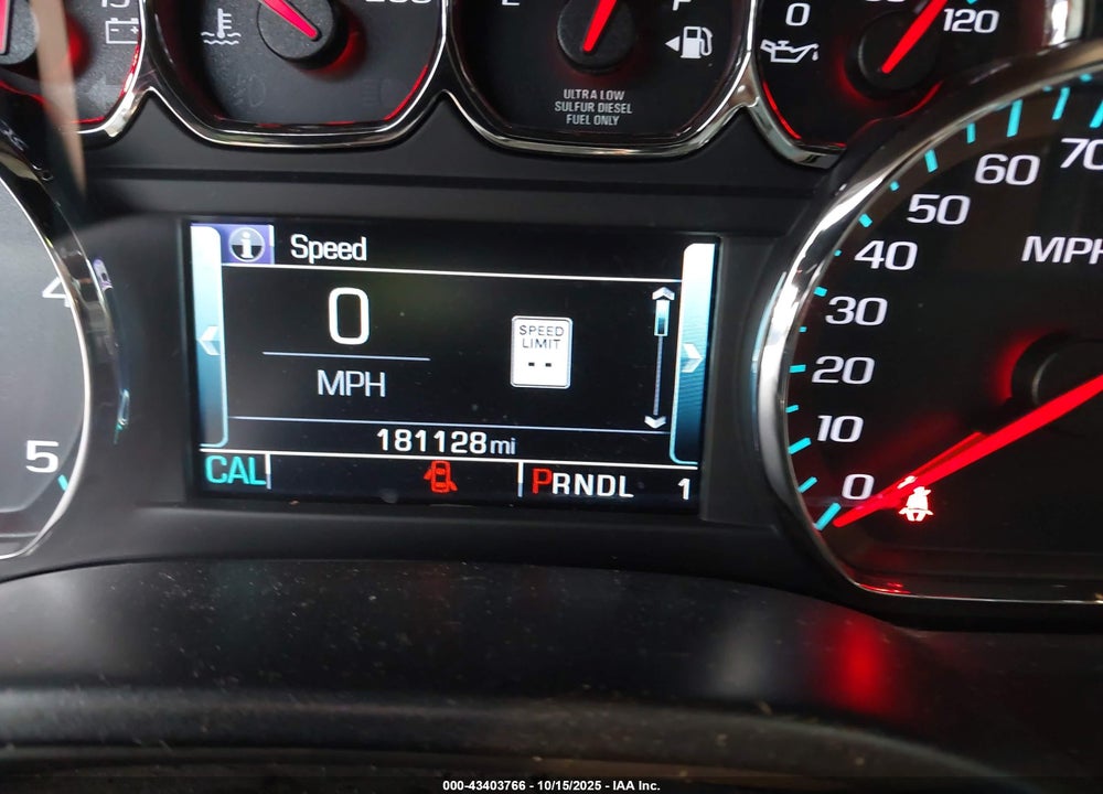 2017 GMC SIERRA 3500HD SLT VIN: 1GT42XEY0HF137872