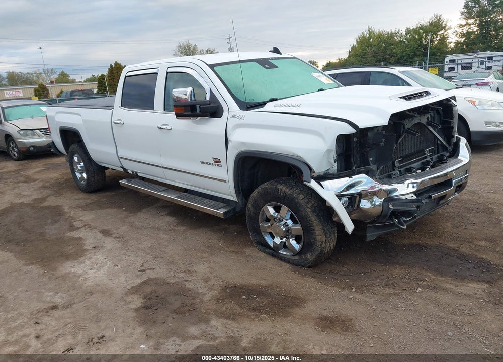 2017 GMC SIERRA 3500HD SLT VIN: 1GT42XEY0HF137872