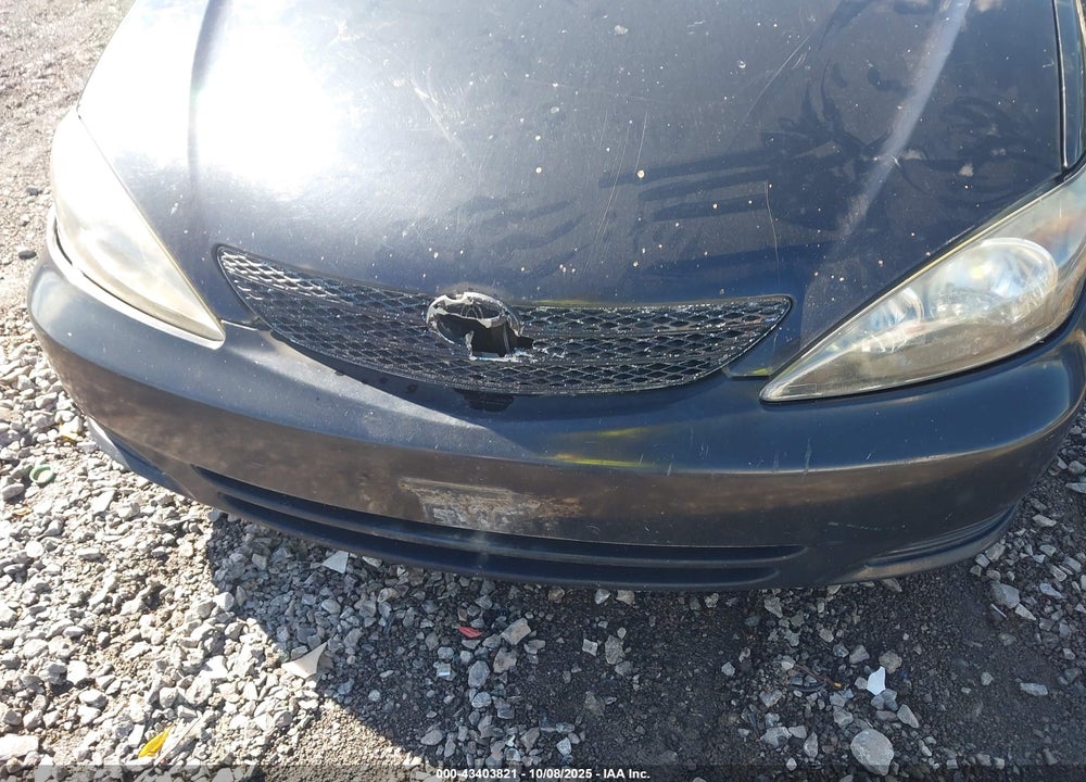 2002 TOYOTA CAMRY XLE VIN: 4T1BE30K92U037522