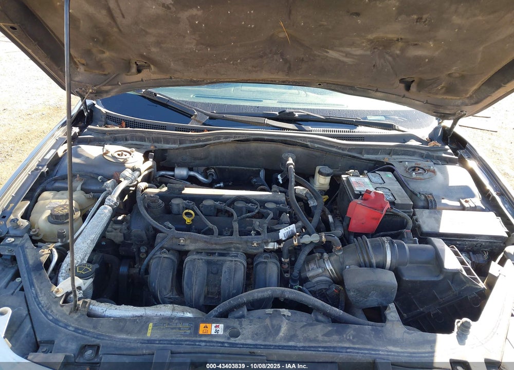 2010 FORD FUSION VIN: 3FAHP0HAXAR427219