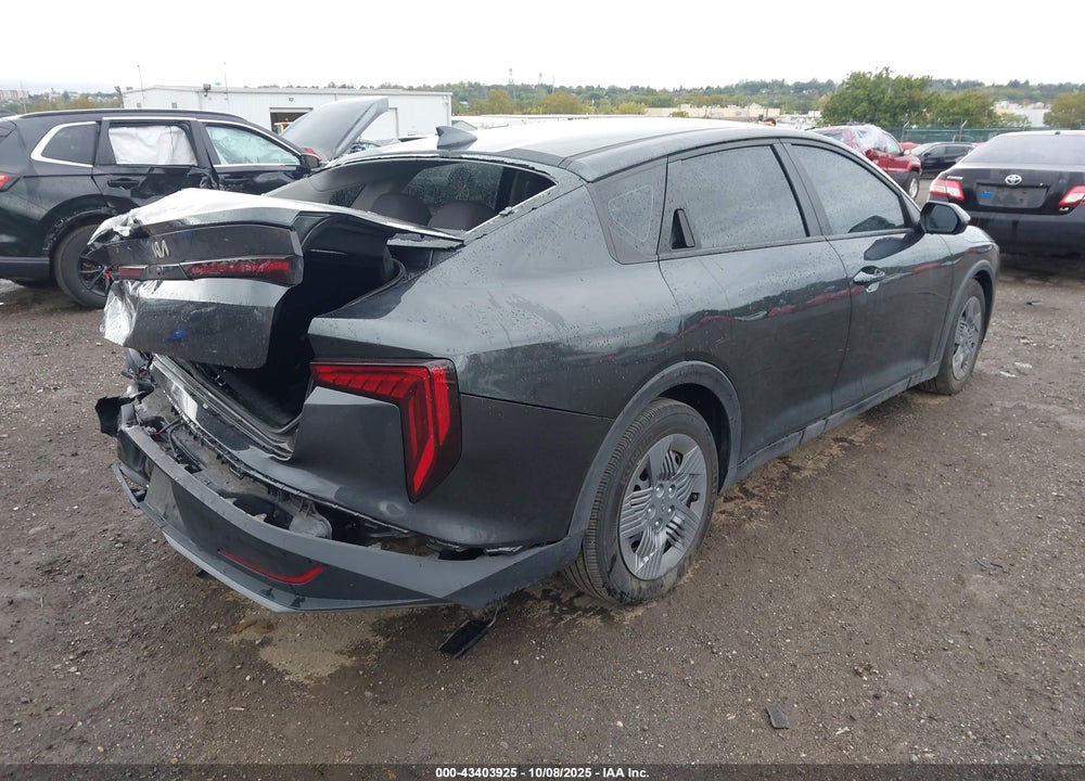 2025 KIA K4 LX VIN: 3KPFT4DE7SE003843