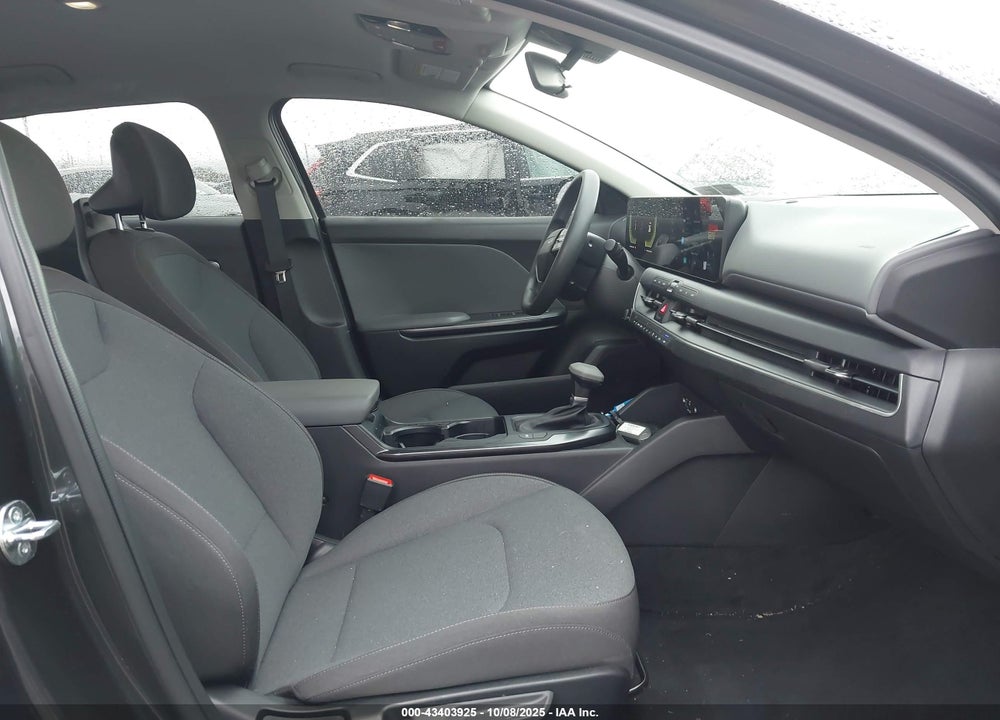 2025 KIA K4 LX VIN: 3KPFT4DE7SE003843