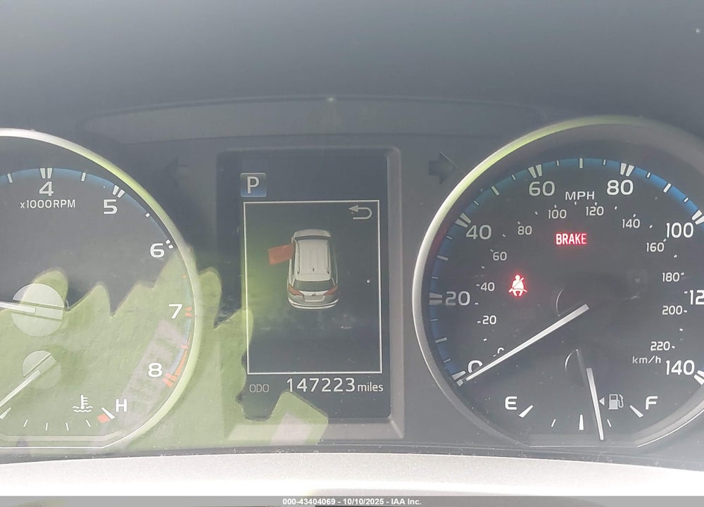 2018 TOYOTA RAV4 LE VIN: JTMBFREV9JJ734373