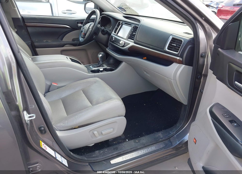 2015 TOYOTA HIGHLANDER LIMITED V6 VIN: 5TDDKRFH2FS087726