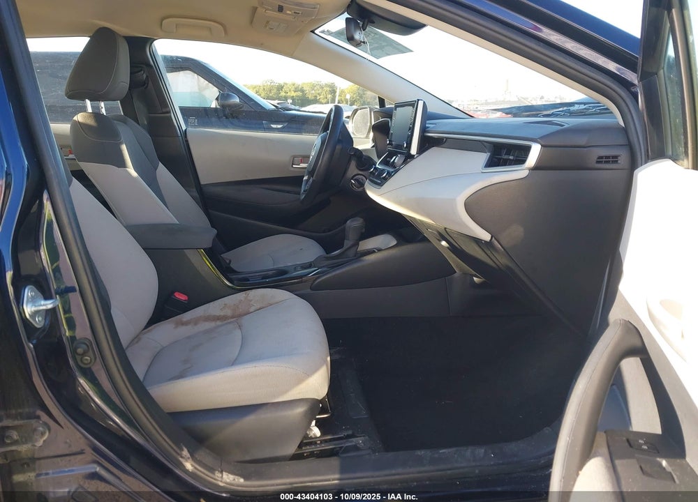 2021 TOYOTA COROLLA LE VIN: JTDEPMAE7MJ134362