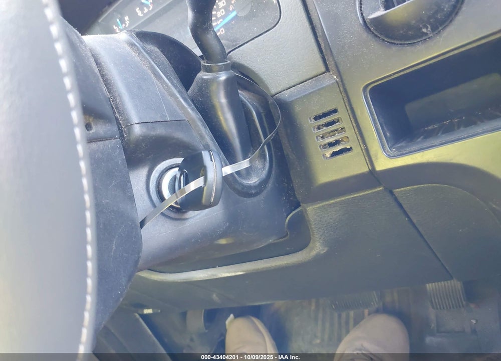 2013 FORD F-150 XL VIN: 1FTMF1CM4DKE35229