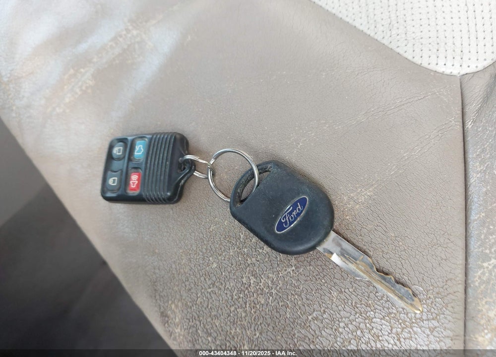 2003 FORD EXPEDITION EDDIE BAUER VIN: 1FMFU17L13LC62130