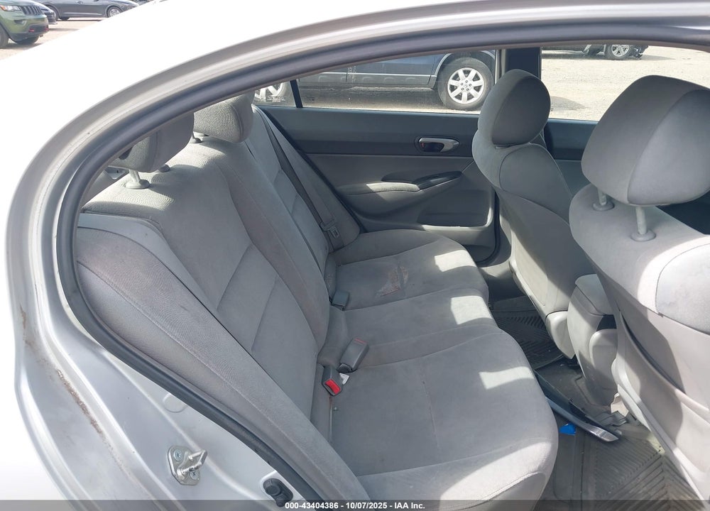 2006 HONDA CIVIC VIN: 1HGFA16586L130715