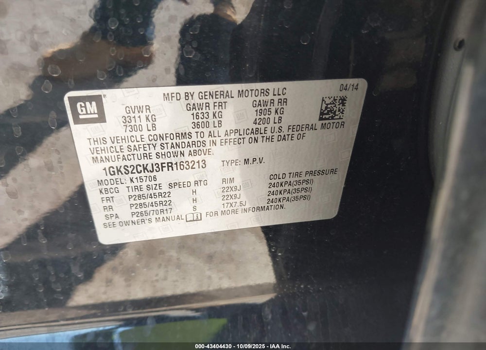 2015 GMC YUKON DENALI VIN: 1GKS2CKJ3FR163213