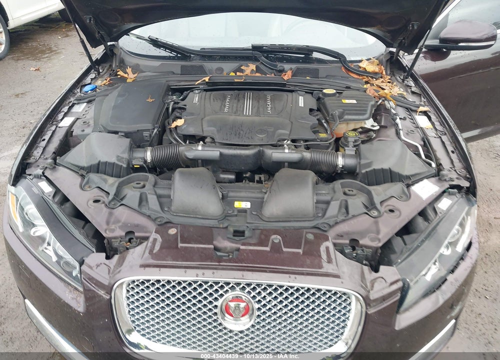2015 JAGUAR XF 3.0 PORTFOLIO/3.0 SPORT VIN: SAJWJ0FF6F8U75943