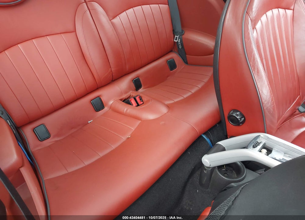 2008 MINI COOPER S VIN: WMWMF73508TV32209
