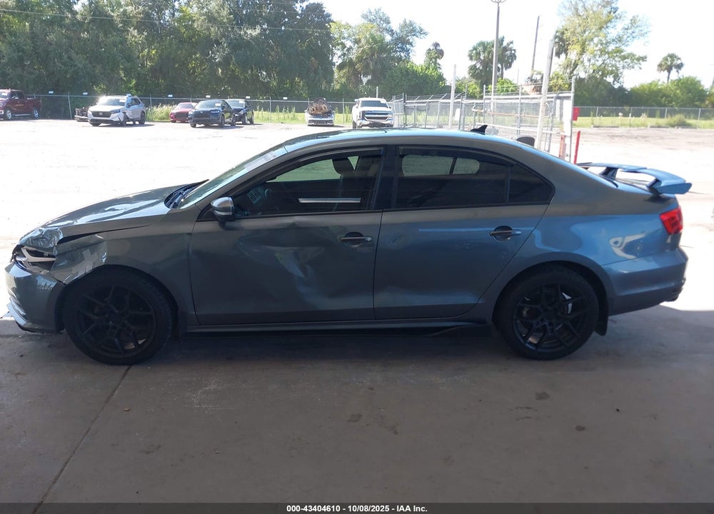 2015 VOLKSWAGEN JETTA VIN: 3VWLA7AJ0FM290883
