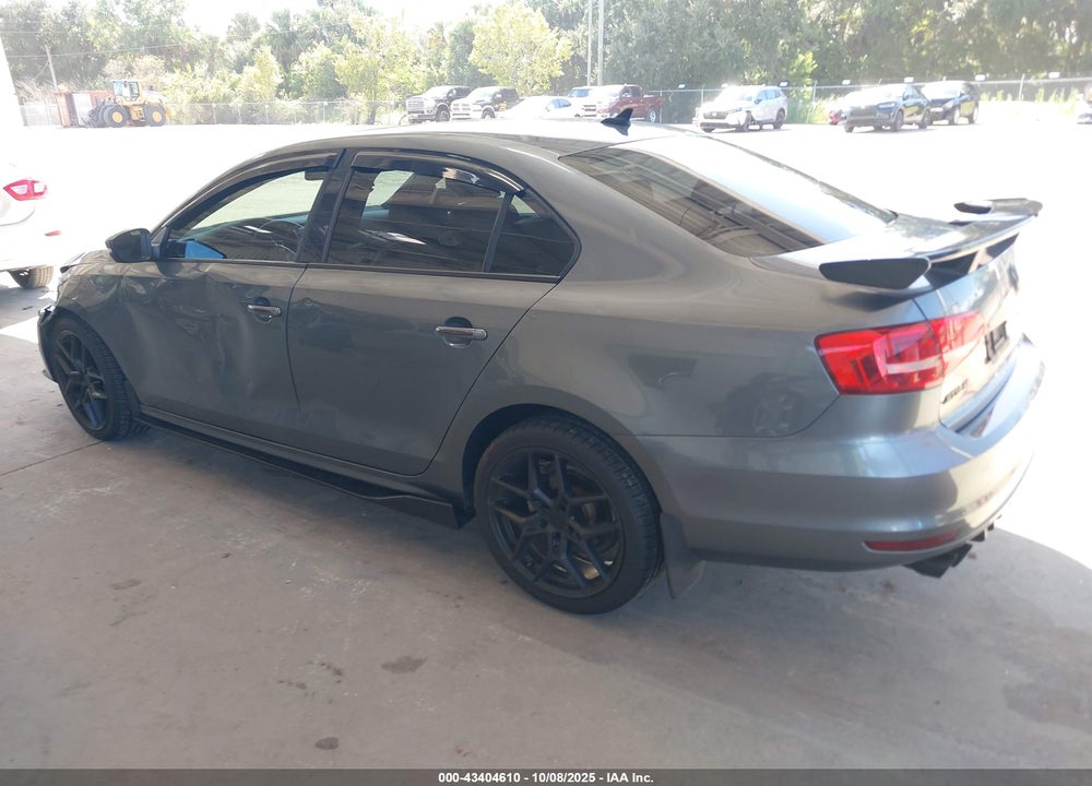 2015 VOLKSWAGEN JETTA VIN: 3VWLA7AJ0FM290883