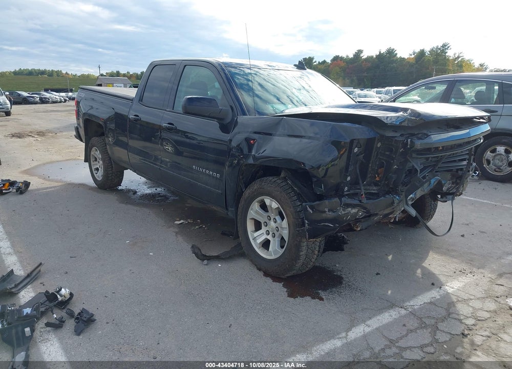 2017 CHEVROLET SILVERADO 1500 2LT VIN: 1GCVKREC5HZ261154