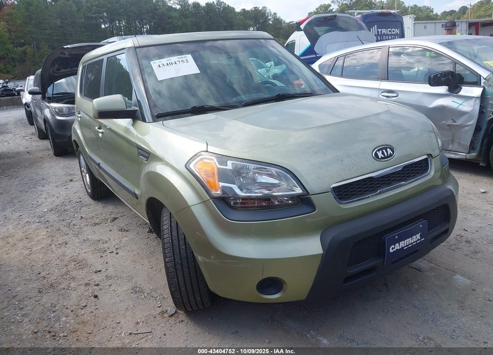 2011 KIA SOUL + VIN: KNDJT2A24B7331052