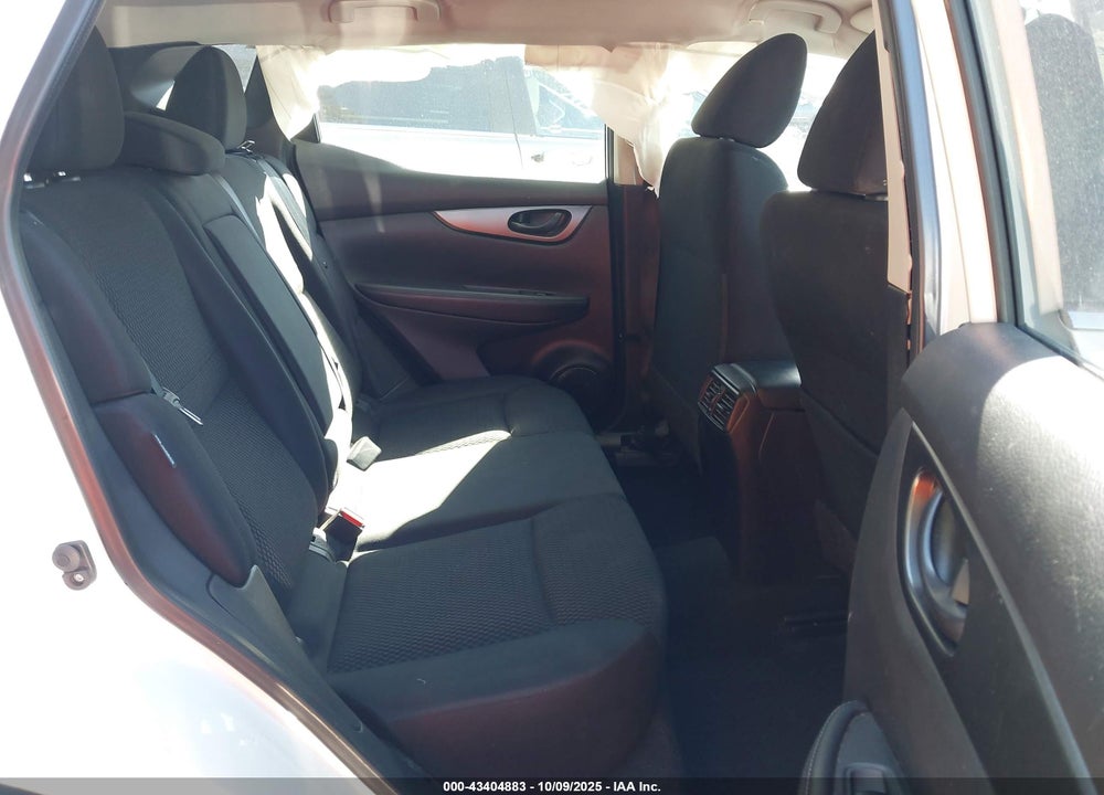 2021 NISSAN ROGUE SPORT VIN: JN1BJ1AW1MW431208