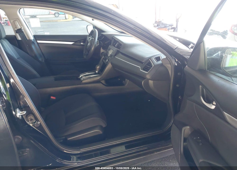2019 HONDA CIVIC VIN: 19XFC2F69KE207733