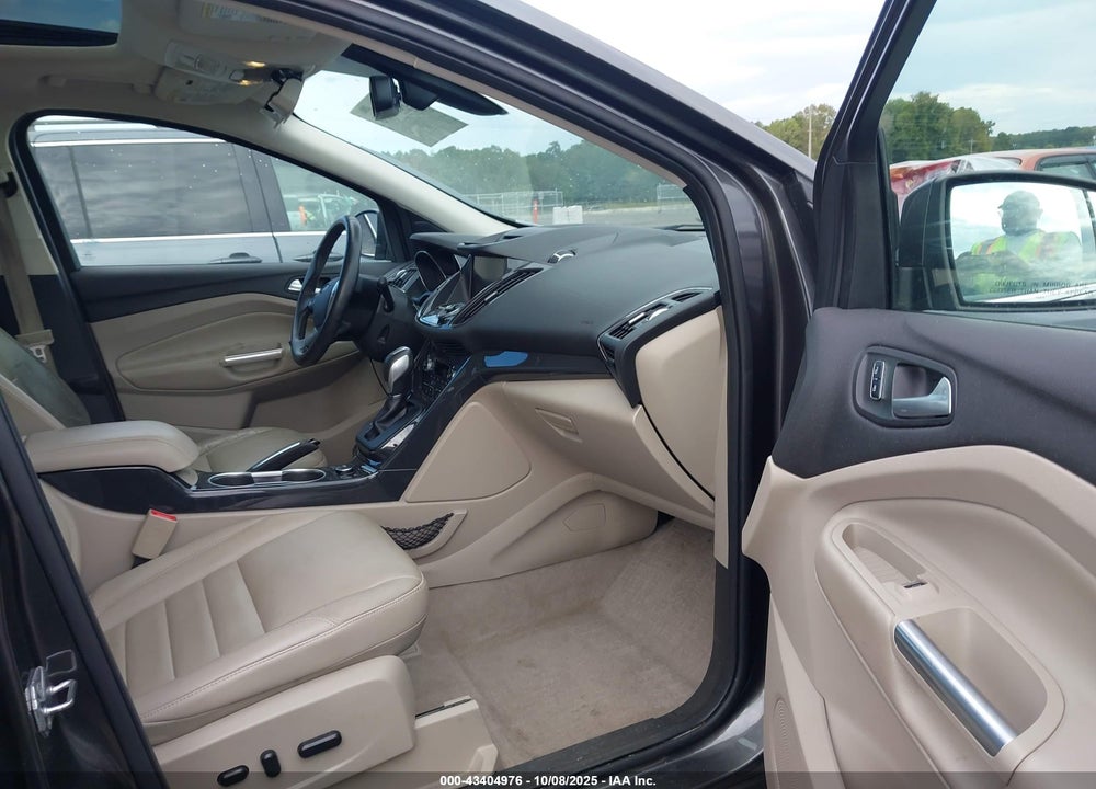 2015 FORD ESCAPE VIN: 1FMCU0J99FUA36233