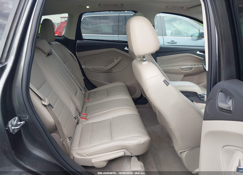 2015 FORD ESCAPE VIN: 1FMCU0J99FUA36233