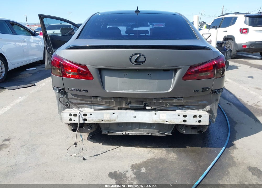 2009 LEXUS IS F VIN: JTHBP262X95005858