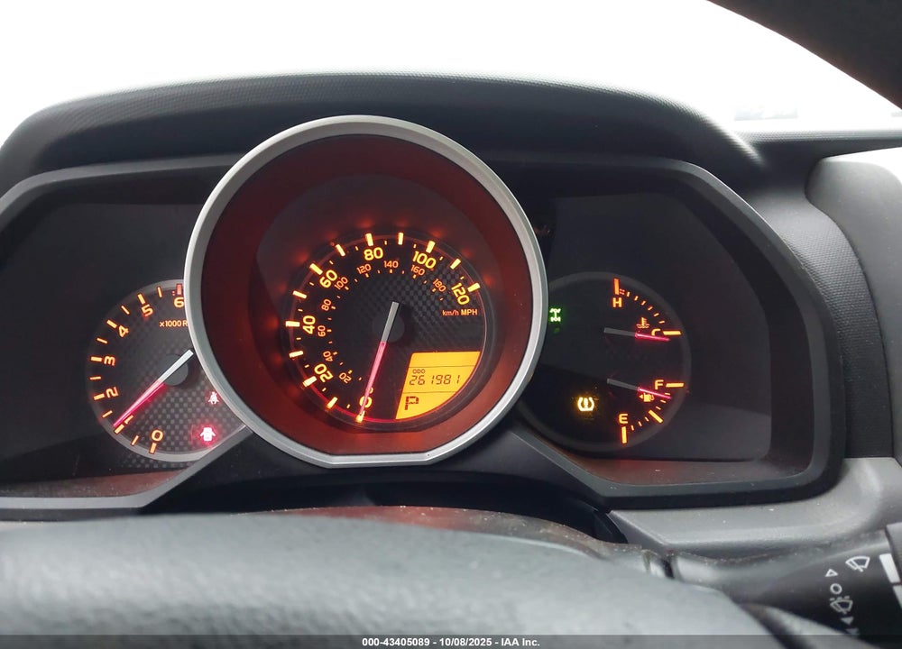 2011 TOYOTA 4RUNNER SR5 V6 VIN: JTEBU5JR5B5062339