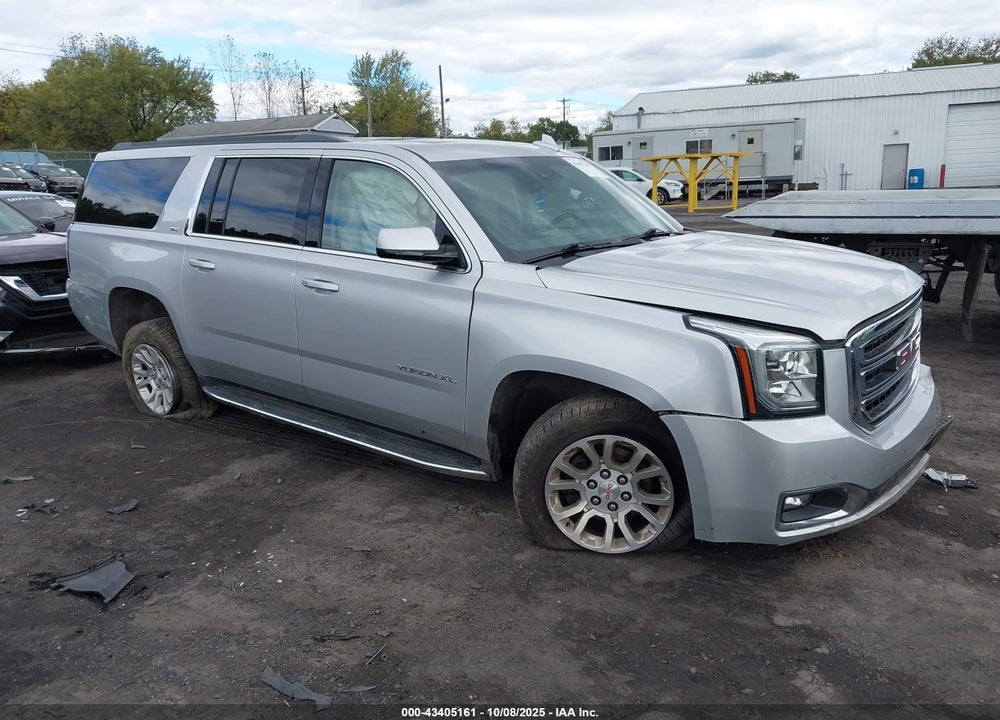 2017 GMC YUKON XL SLT VIN: 1GKS2GKC1HR326078