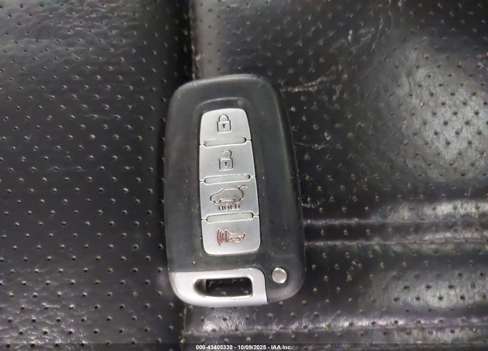 2012 KIA SORENTO VIN: 5XYKWDA28CG219060